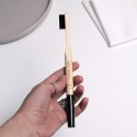Бамбуковая зубная щетка с круглой ручкой чёрная