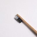 Бамбуковая зубная щетка с плоской ручкой, черно-белая